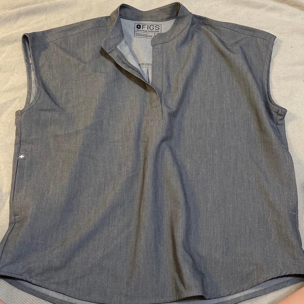 Figs woman’s small top grey